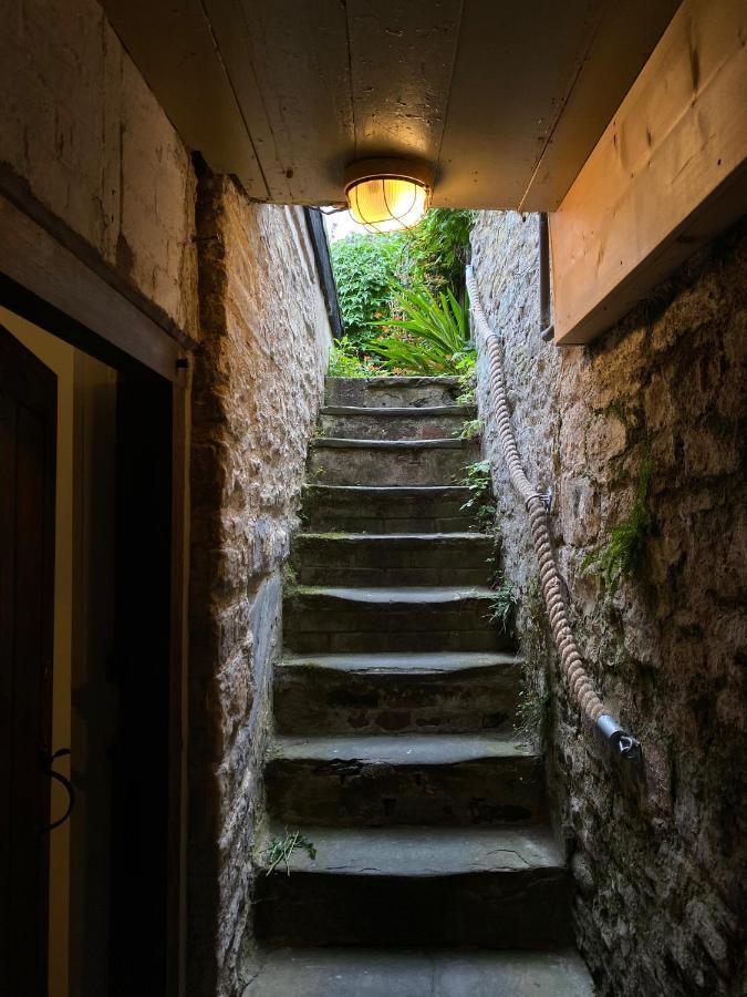 The Pavement Palace Hay-On-Wye Eksteriør billede